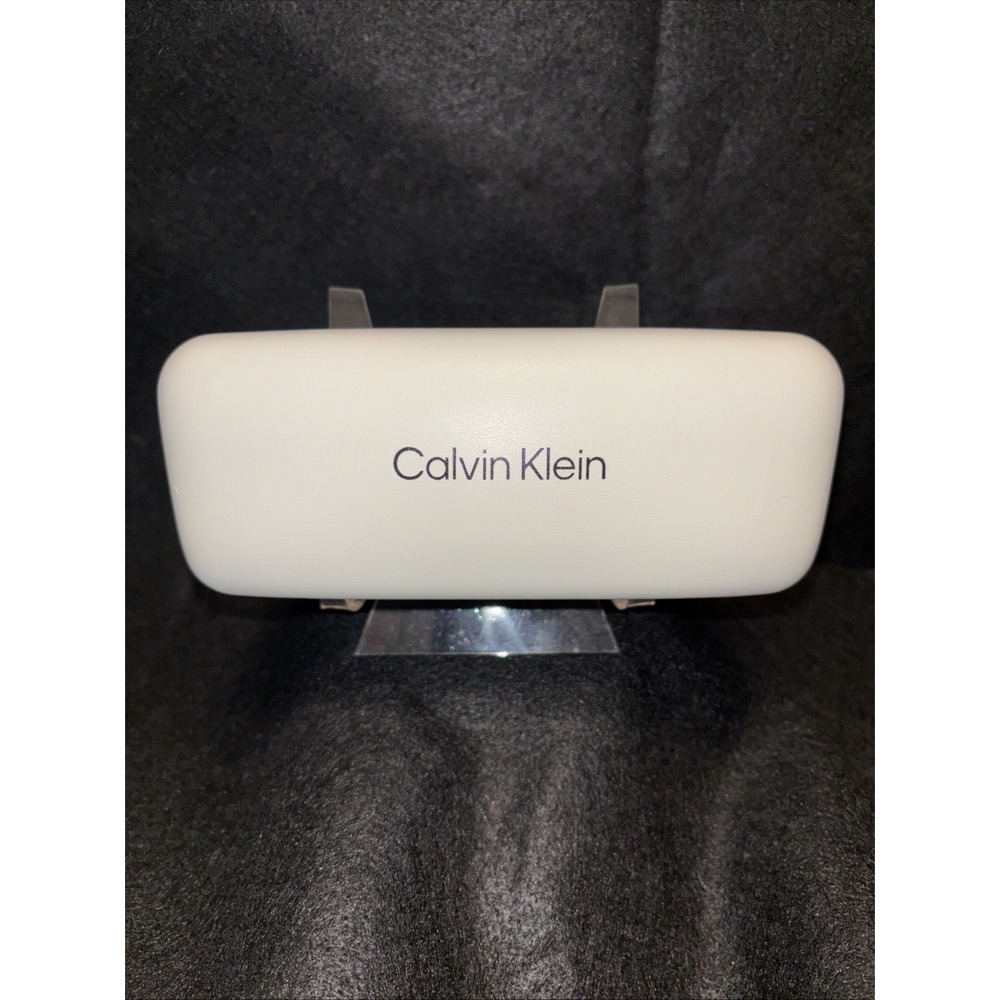 Calvin Klein Sunglasses Eyeglass‎ White Clamshell Hard Leather Case